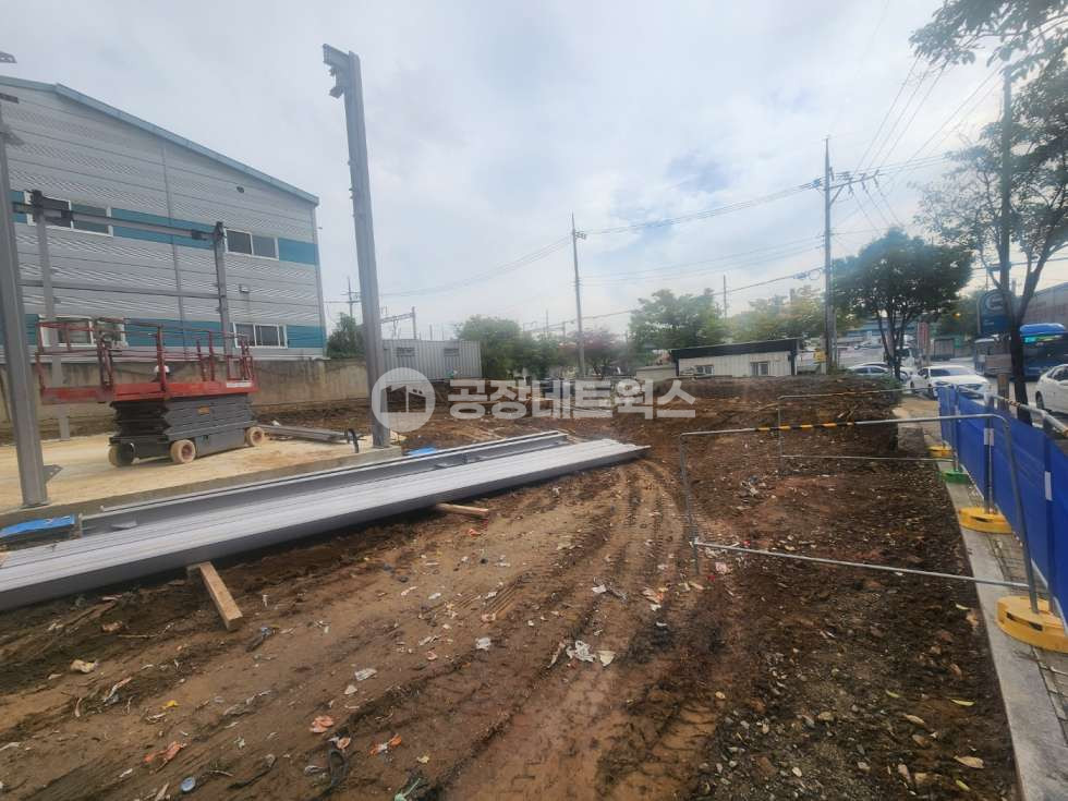 대구 서구 상리동 서대구IC 앞마당 넓은 물류창고 소매점 판매점 자동차관련 신축 임대합니다. 월세 매물번호 10095 사진 8