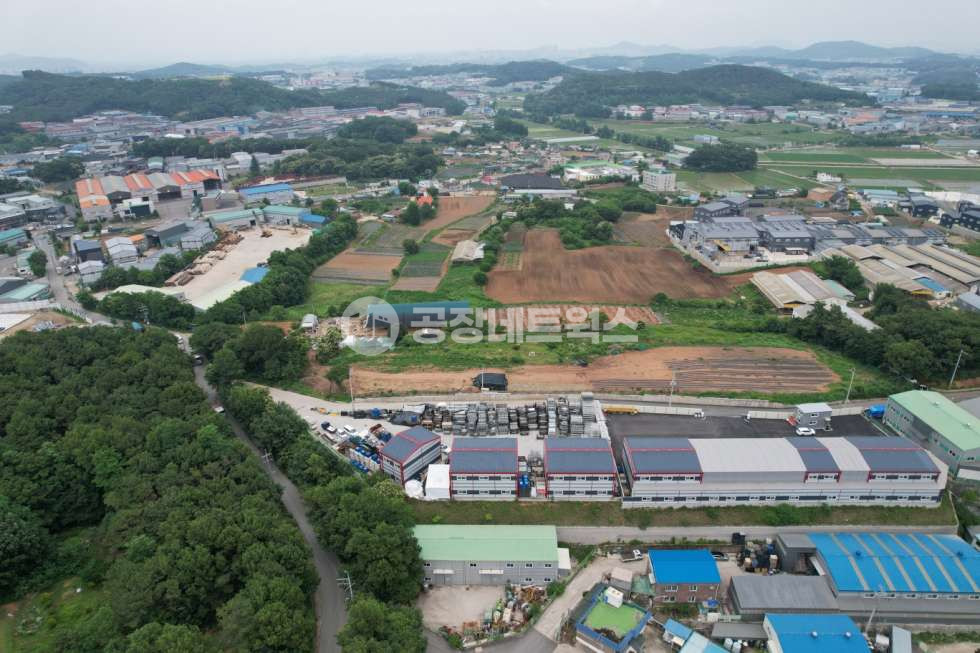 경기 김포시 대곶면 쇄암리 김포시 대곶면 공장 창고 급매매 40FT 컨테이너 진입·투자가치 높은 입지 업종다양함 매매 매물번호 11064 사진 3