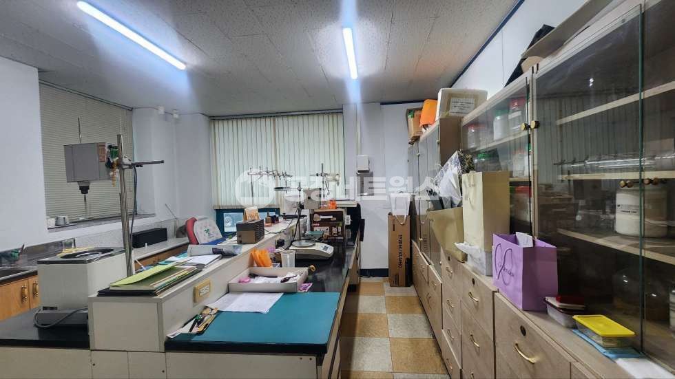 대구 달서구 호산동 대구 성서공단 앞마당 넓은 귀한 평수대 공장창고 매매 제조시설포함 물류유통 제조가능 매매 매물번호 11298 사진 3