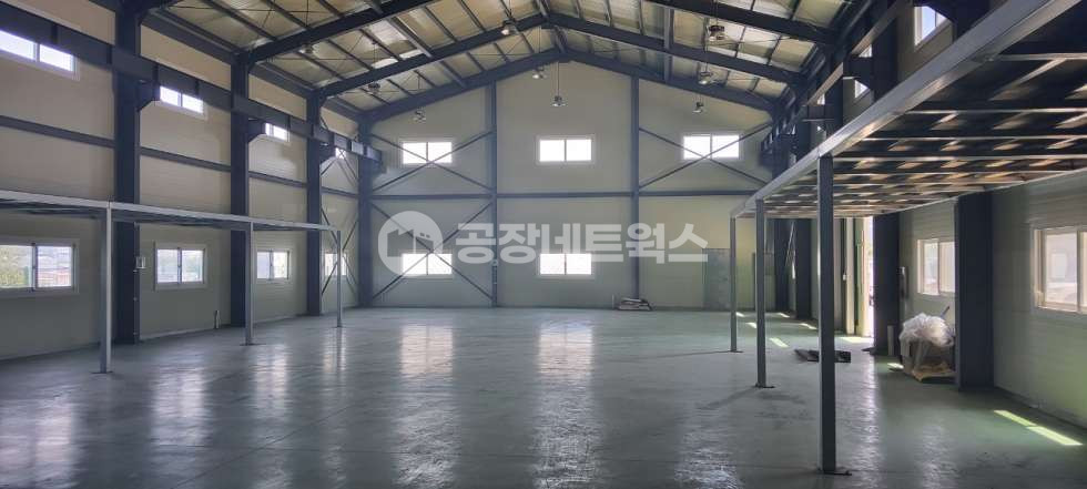 경북 칠곡군 지천면 금호리 칠곡IC 15분 신축급 공장창고 급매매 250kW·층고 9.35m·대형차 진입 가능 매매 매물번호 11348 사진 1