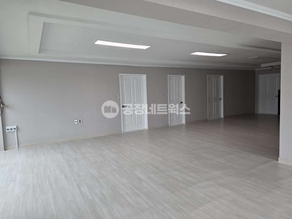 경북 경산시 남천면 산전리 [경북경산공장임대] 경북 경산시 남천면 산전리 _1249㎡(약377P)_보5천만/월세400만(3.3㎡당10600원)-전체리모델링완료 월세 매물번호 11932 사진 4