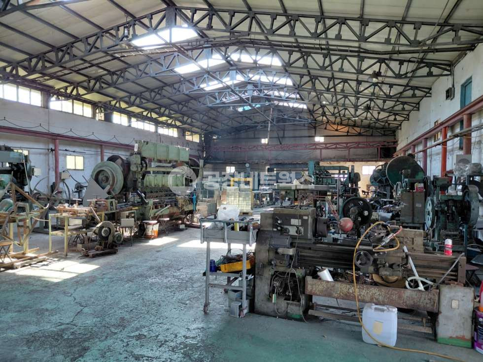 경북 경주시 탑동 경주 제조공장 매매 기존 제조시설과 창고·사무실을 갖춘 실속형 공장 매매 매매 매물번호 12049 사진 2